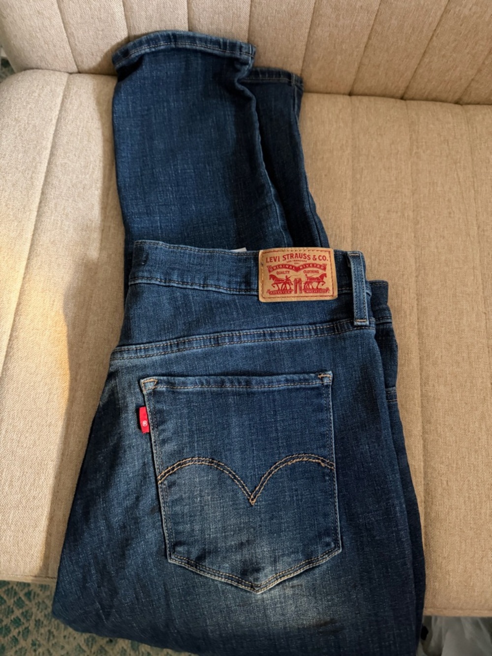 Levi's 311 Shaping Skinny Jeans - Dark Blue